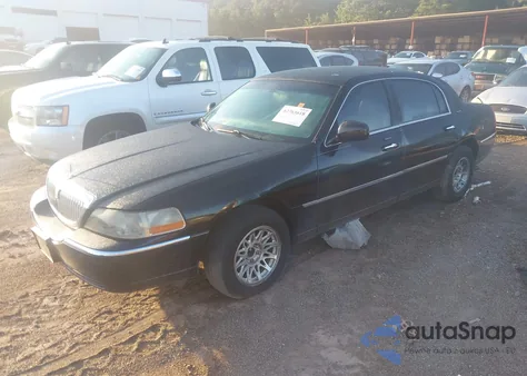 2005 Lincoln Town Car Signature from USA, damaged, VIN 1LNHM81W45Y627586